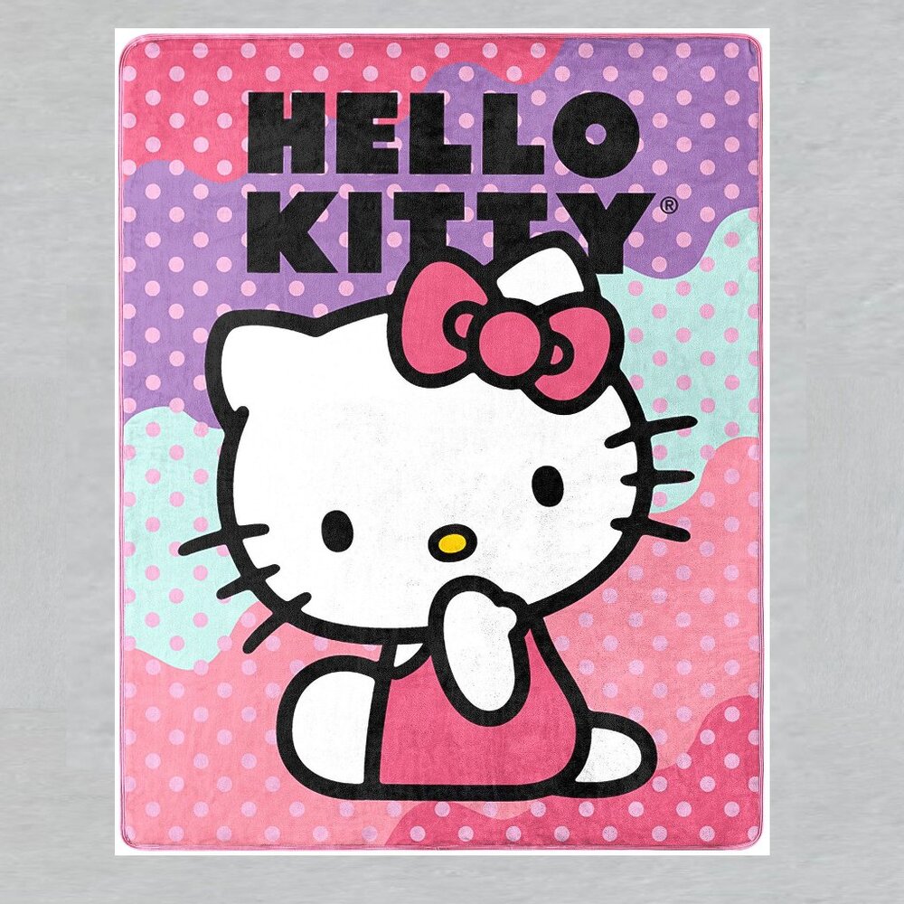Hello Kitty Throw Blanket Measures 40 x 50 inches